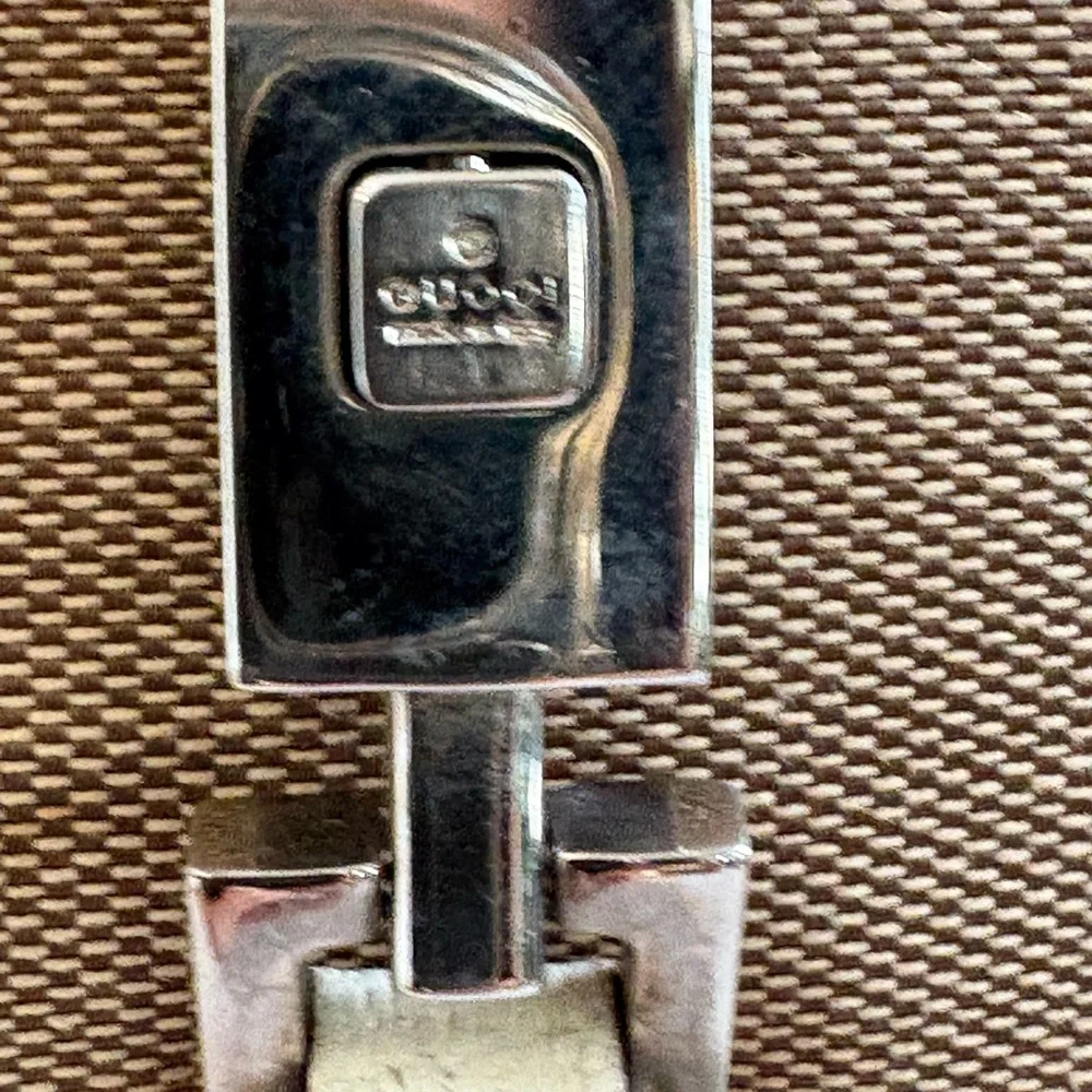 Vintage Gucci Jackie Canvas Tote with leather off white trim silver hard. - Picture 13 of 16